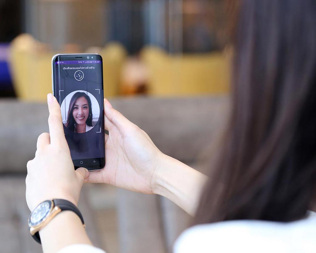 Xác minh KYC với Face ID